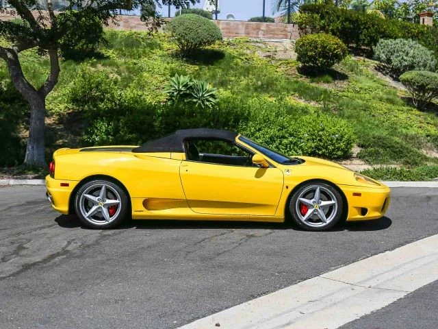 2001 Ferrari 360 Spider - Image 12 of 31