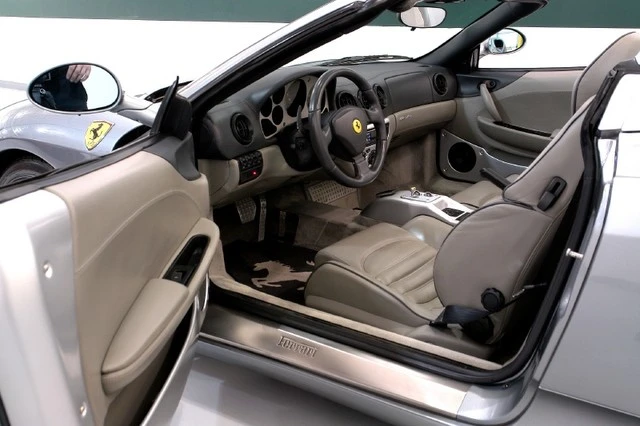 2001 Ferrari 360 Spider - Image 5 of 5