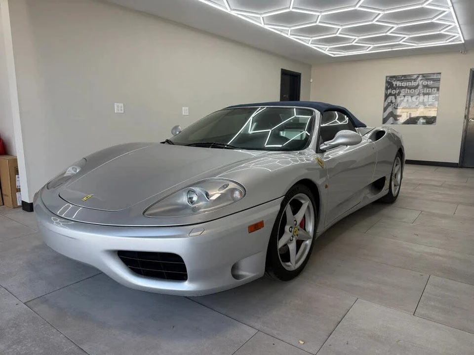2001 Ferrari 360 Spider - Image 2 of 31