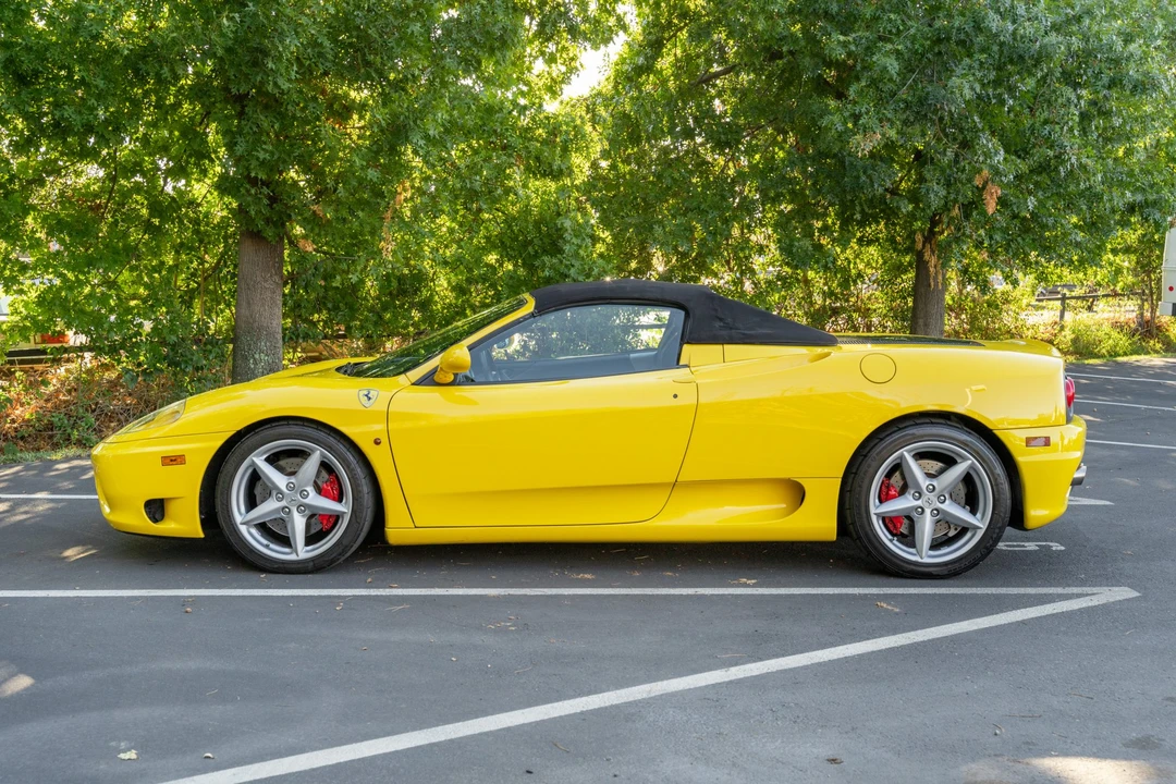 2001 Ferrari 360 Spider - Image 9 of 31
