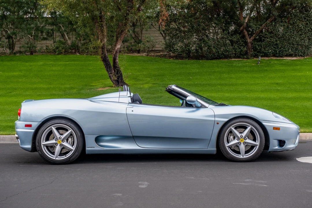 2001 Ferrari 360 Spider - Image 9 of 31