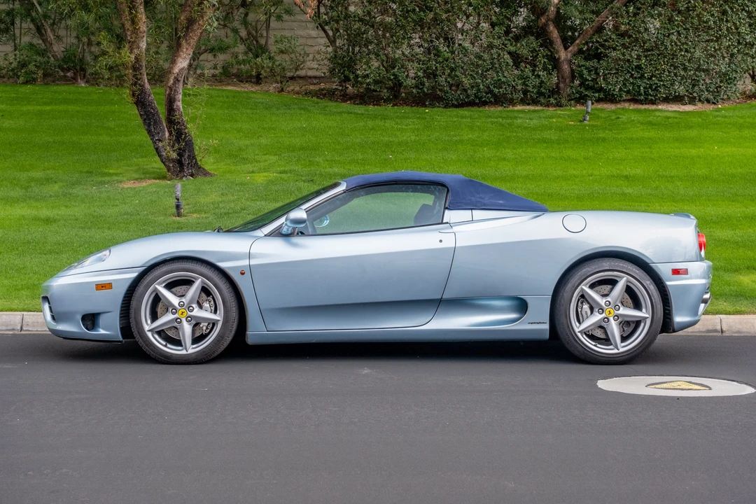 2001 Ferrari 360 Spider - Image 12 of 31
