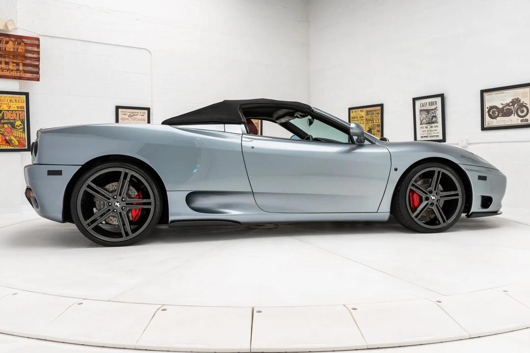 2001 Ferrari 360 Spider - Image 22 of 31