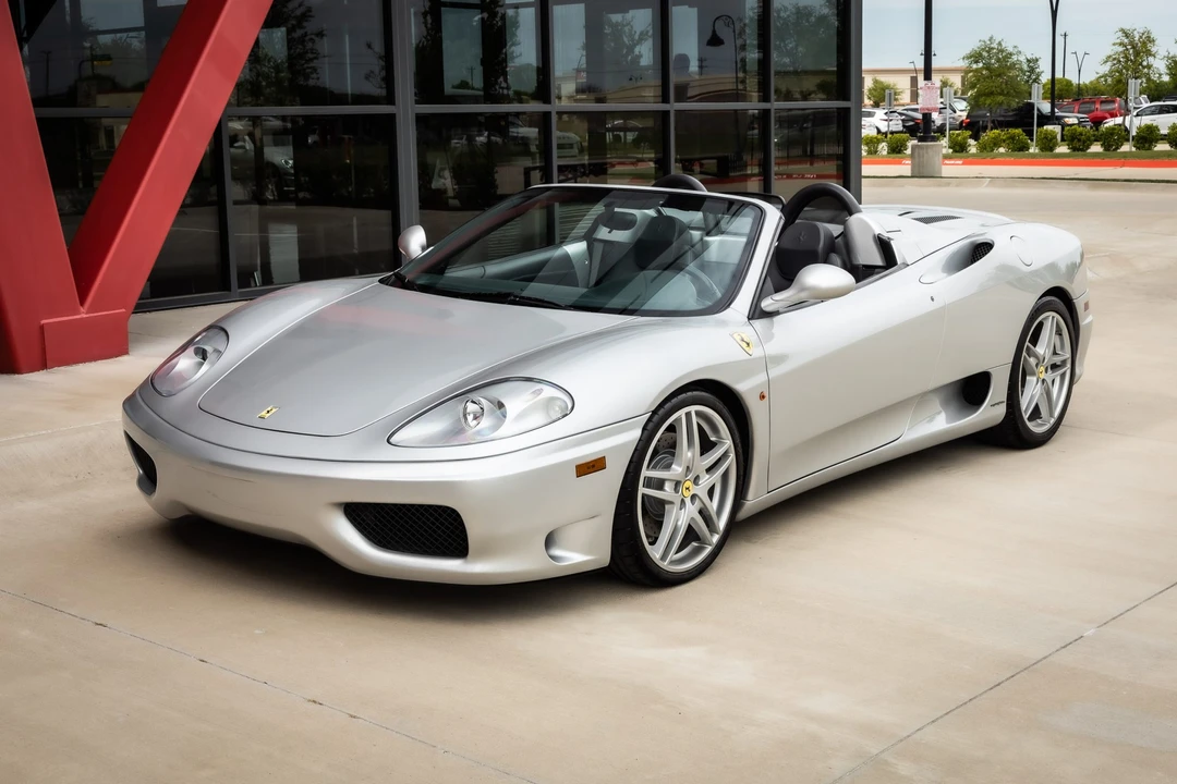 2001 Ferrari 360 Spider - Image 2 of 31