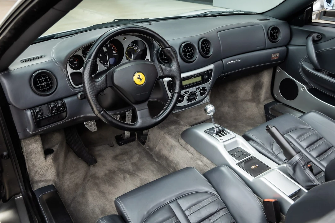 2001 Ferrari 360 Spider - Image 21 of 31