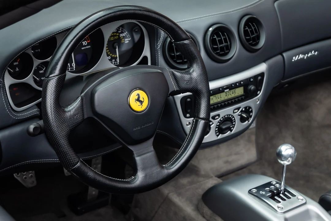 2001 Ferrari 360 Spider - Image 22 of 31