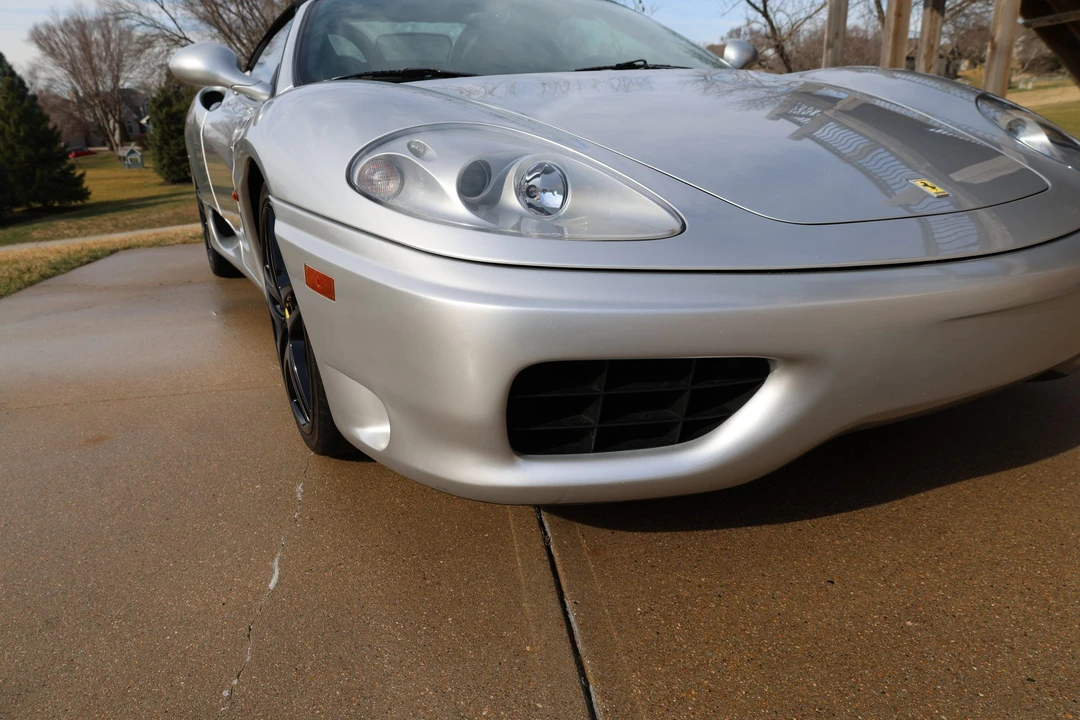 2001 Ferrari 360 Spider - Image 26 of 31