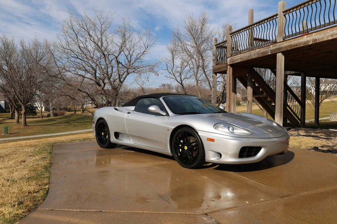 2001 Ferrari 360 Spider - Image 7 of 31