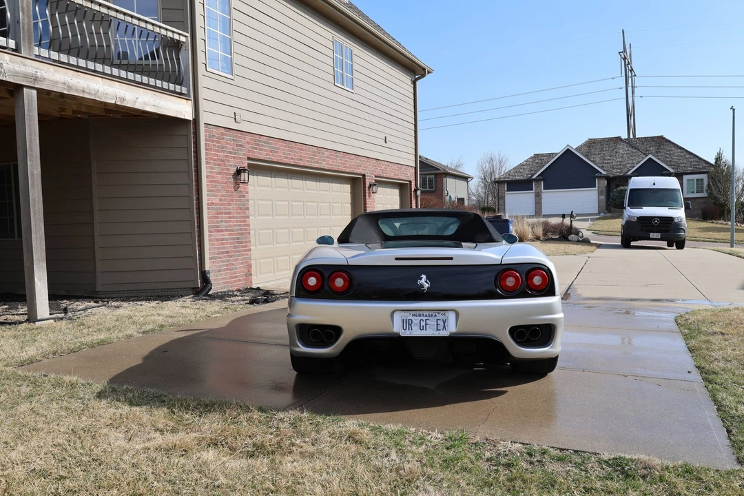 2001 Ferrari 360 Spider - Image 11 of 31