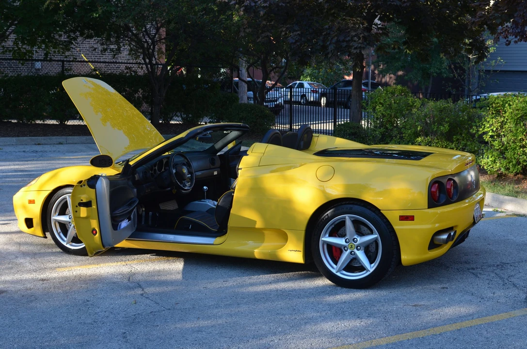 2001 Ferrari 360 Spider - Image 18 of 31