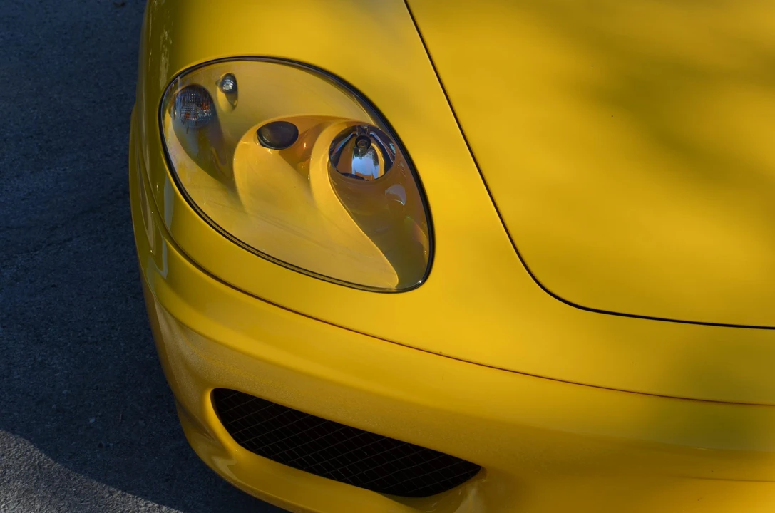 2001 Ferrari 360 Spider - Image 27 of 31