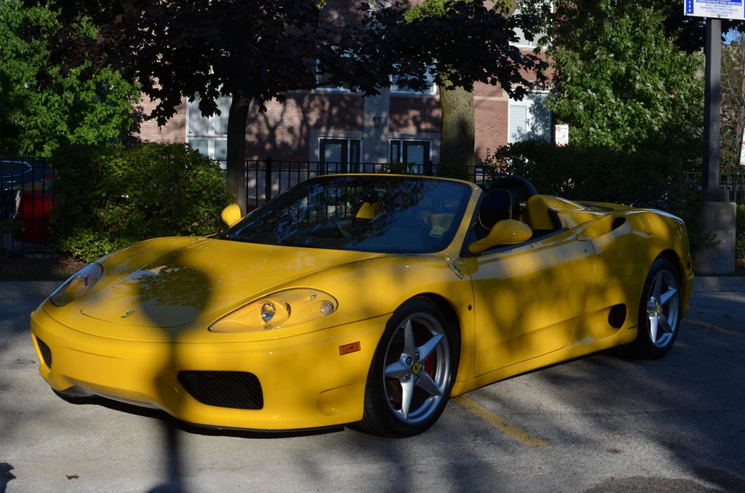 2001 Ferrari 360 Spider - Image 2 of 31