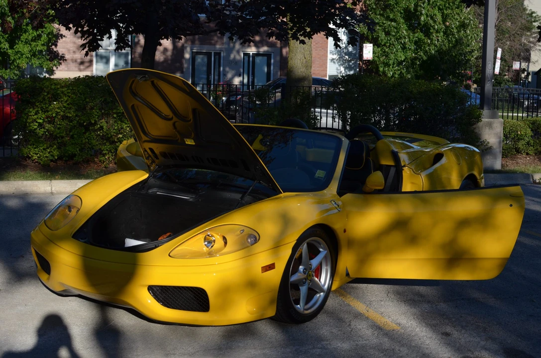 2001 Ferrari 360 Spider - Image 17 of 31