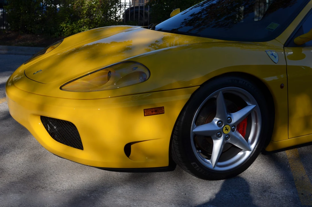 2001 Ferrari 360 Spider - Image 30 of 31