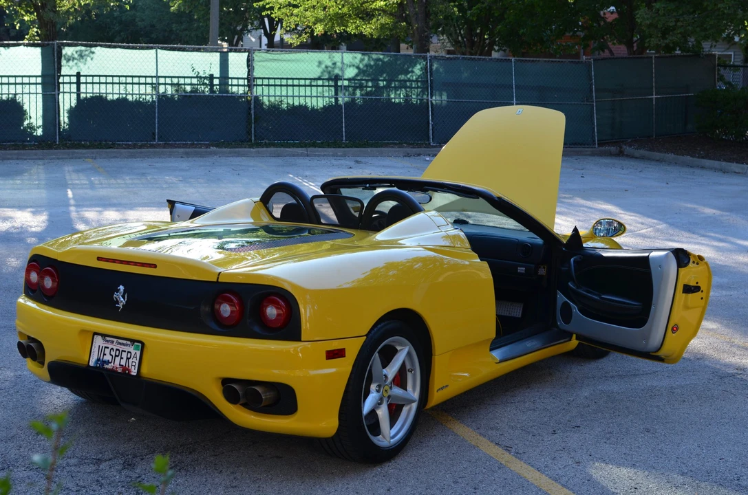 2001 Ferrari 360 Spider - Image 19 of 31