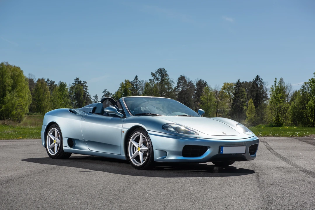 2001 Ferrari 360 Spider - Image 9 of 31