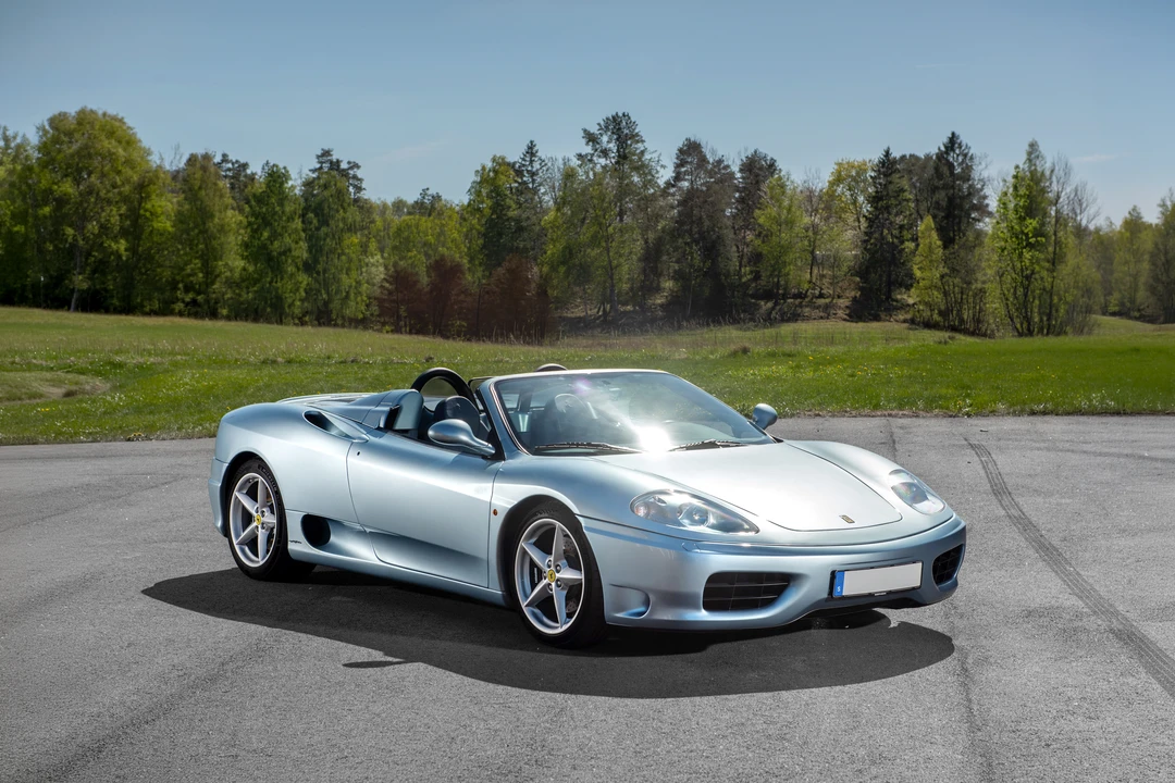 2001 Ferrari 360 Spider - Image 16 of 31