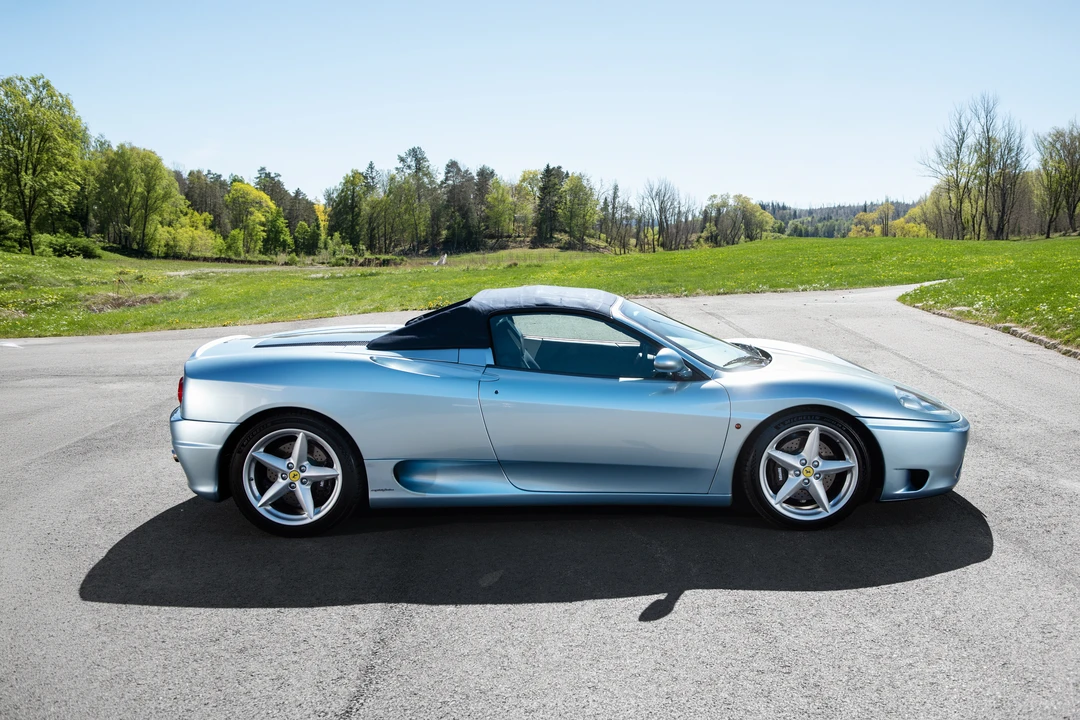 2001 Ferrari 360 Spider - Image 15 of 31