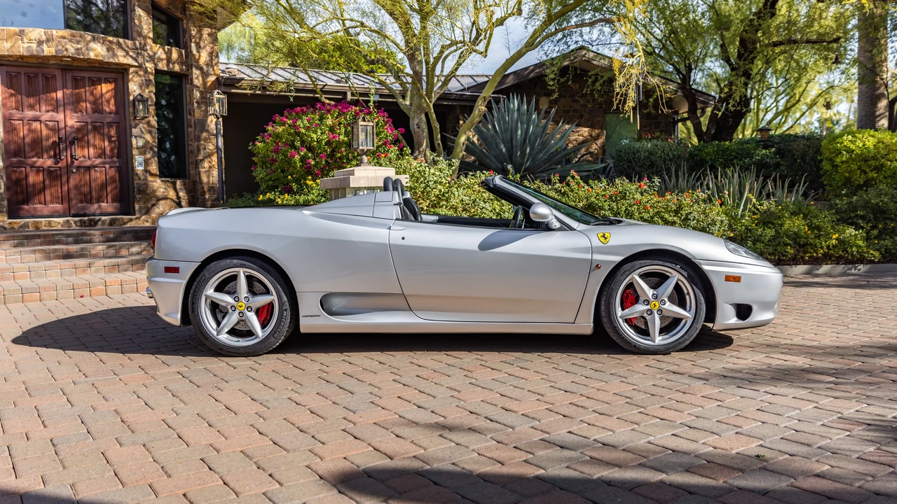 2001 Ferrari 360 Spider - Image 5 of 31