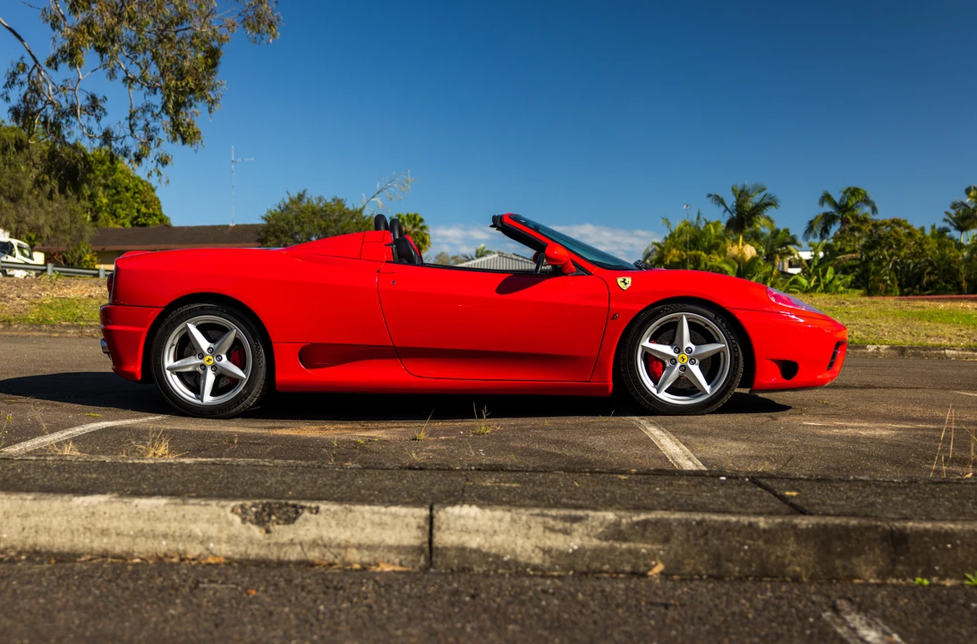 2001 Ferrari 360 Spider - Image 8 of 31