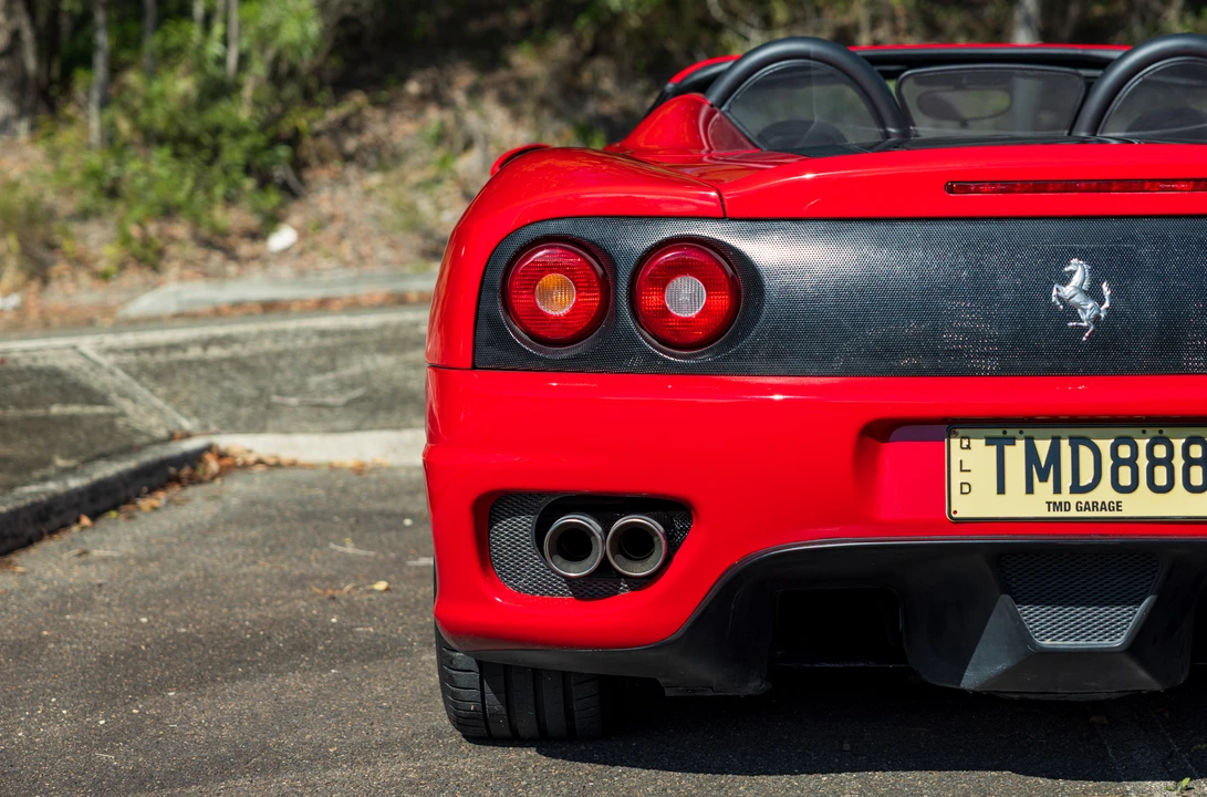 2001 Ferrari 360 Spider - Image 27 of 31
