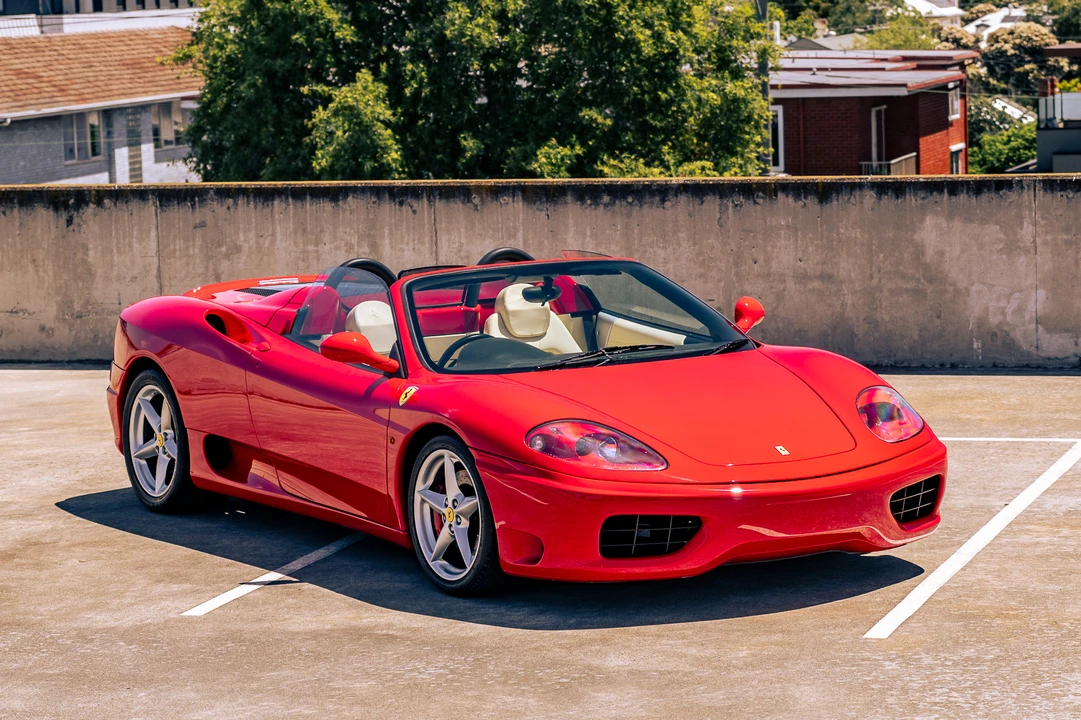 2001 Ferrari 360 Spider - Image 2 of 31
