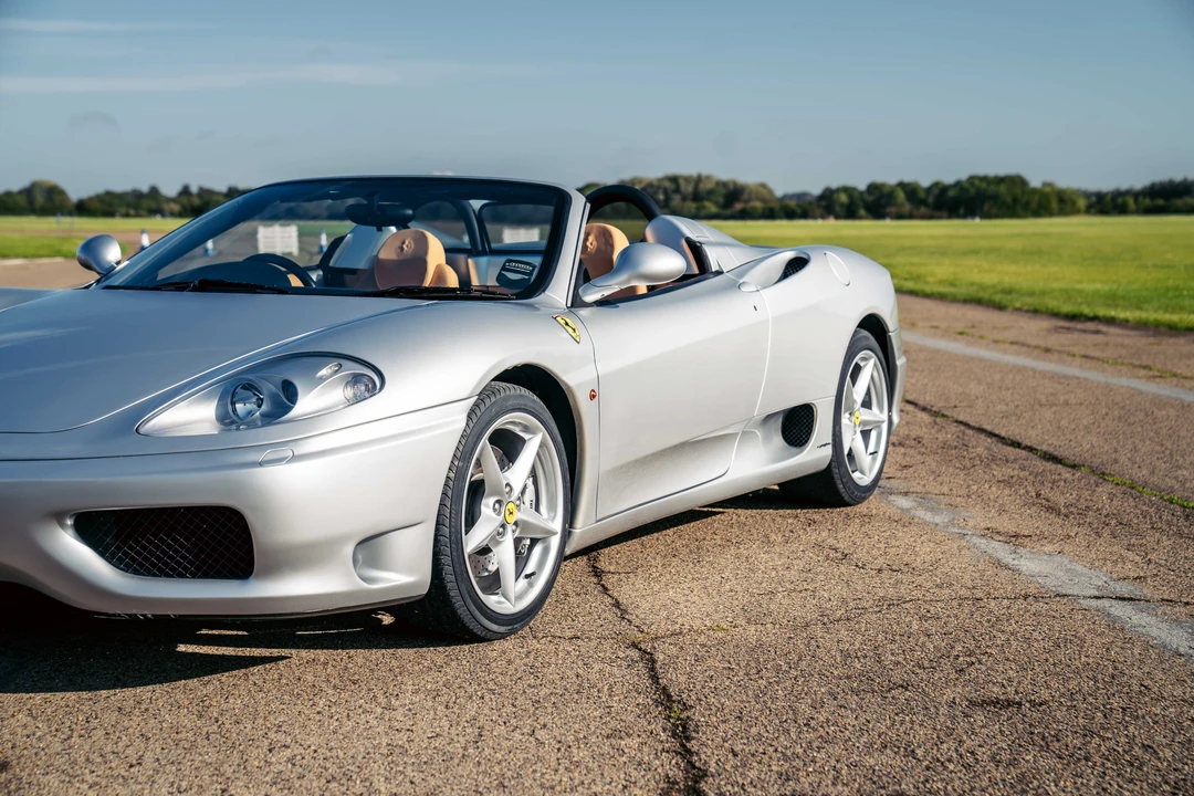 2001 Ferrari 360 Spider - Image 19 of 31