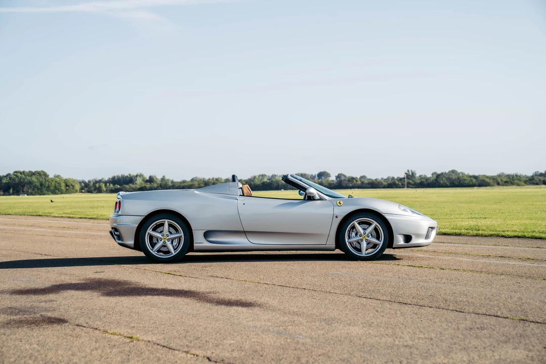 2001 Ferrari 360 Spider - Image 15 of 31