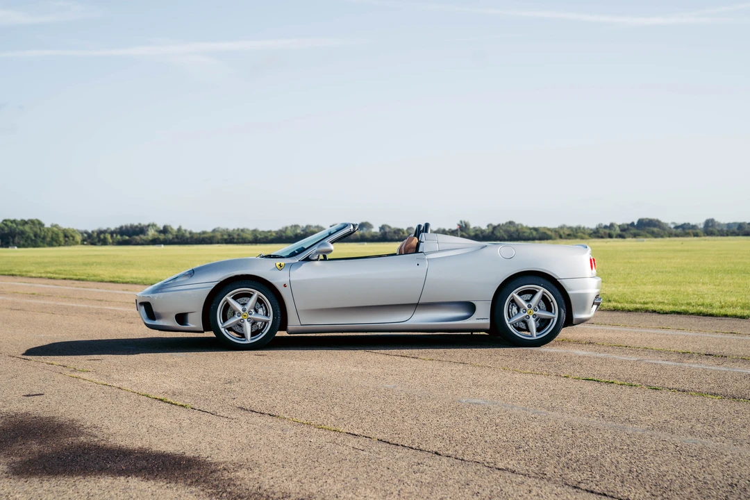 2001 Ferrari 360 Spider - Image 5 of 31