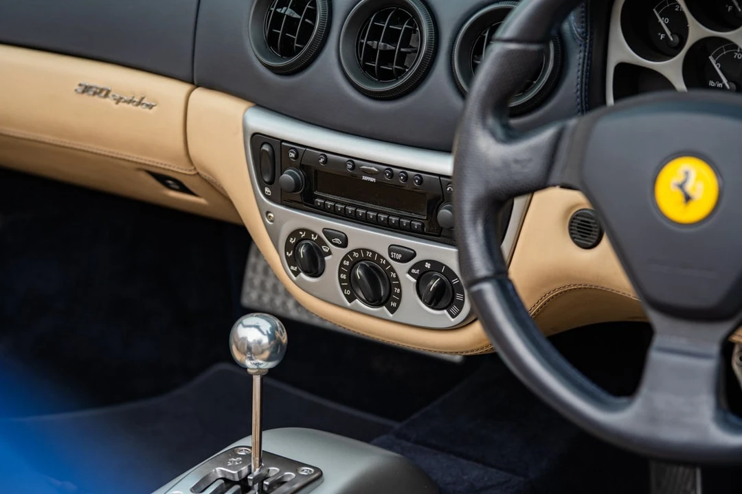 2001 Ferrari 360 Spider - Image 20 of 30