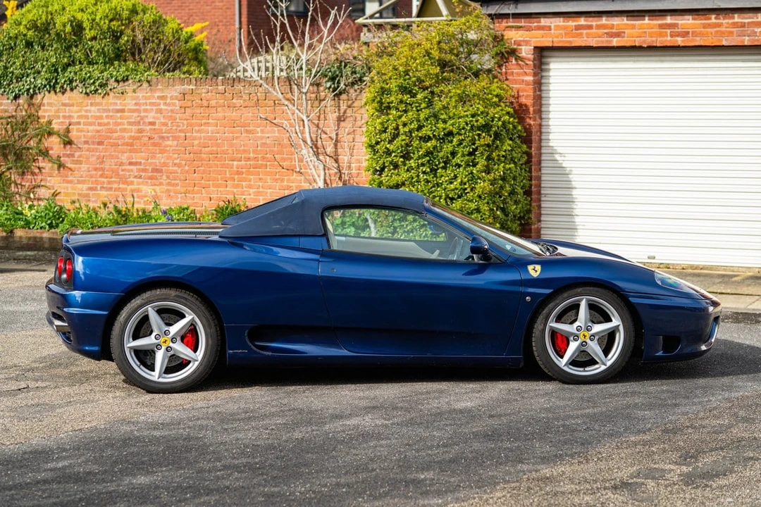 2001 Ferrari 360 Spider - Image 11 of 30