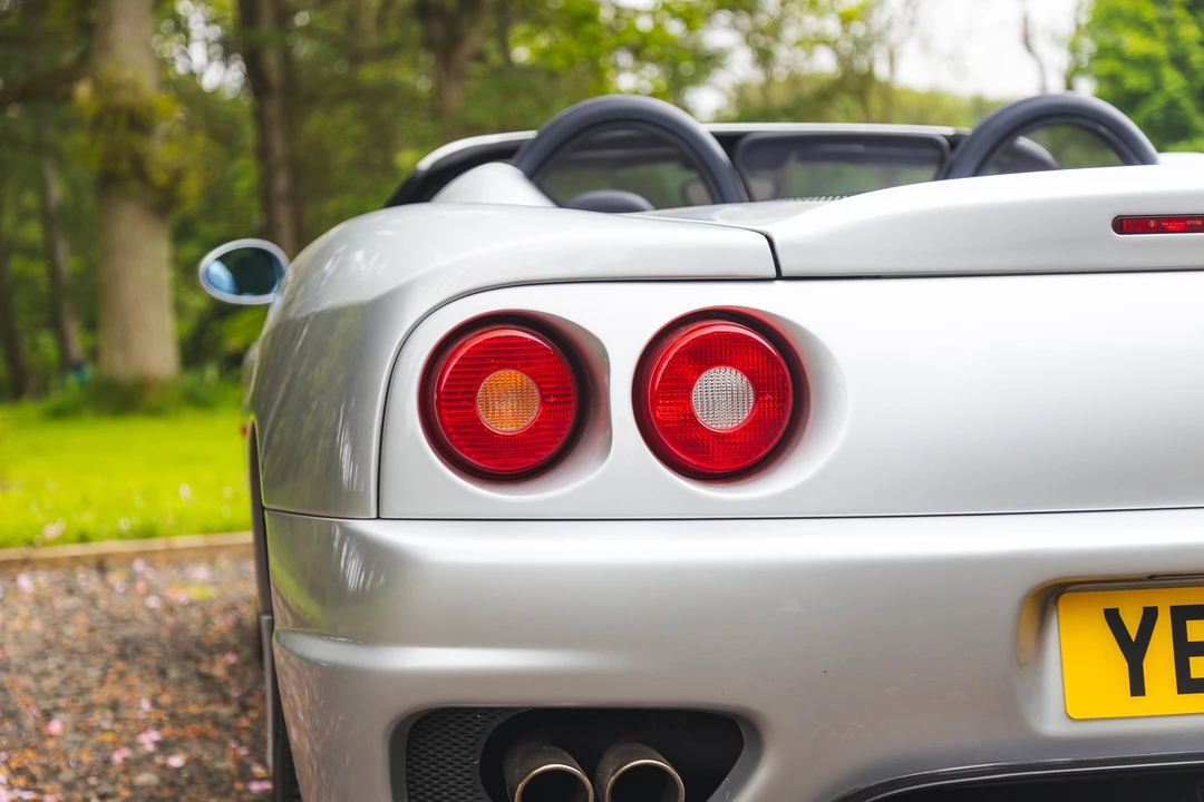 2001 Ferrari 360 Spider - Image 24 of 31
