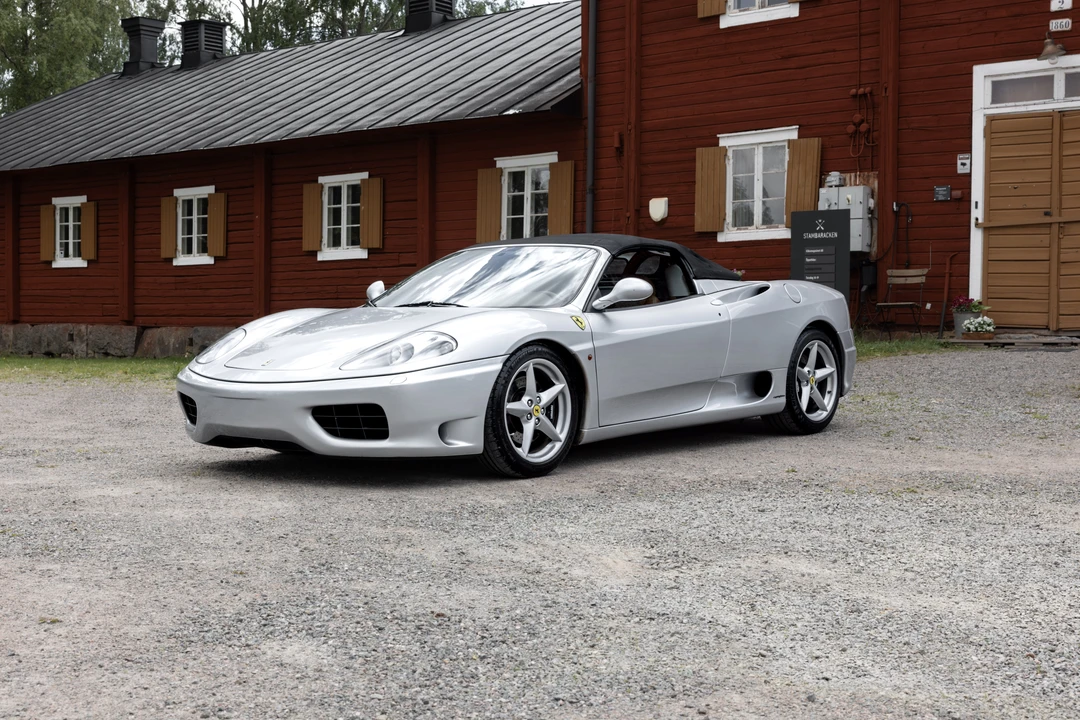 2001 Ferrari 360 Spider - Image 3 of 31