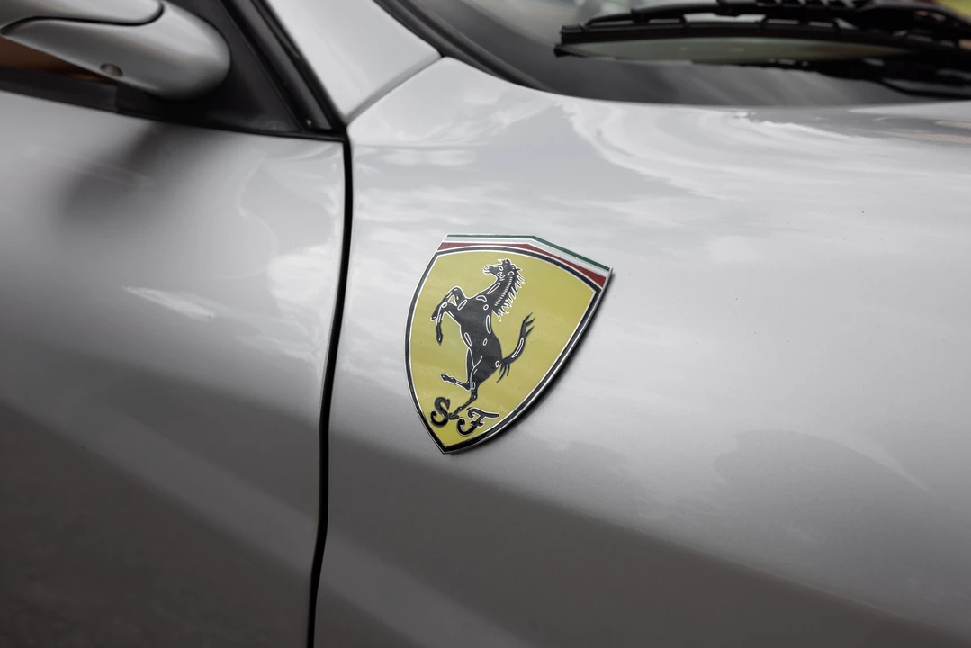 2001 Ferrari 360 Spider - Image 16 of 31