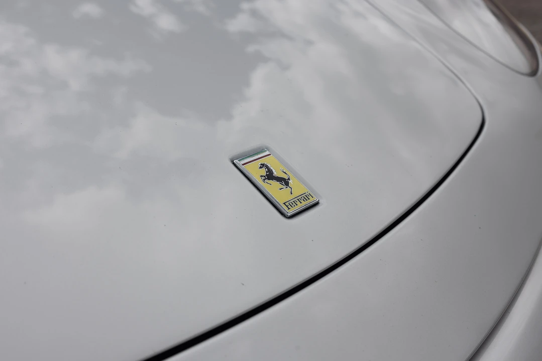 2001 Ferrari 360 Spider - Image 17 of 31