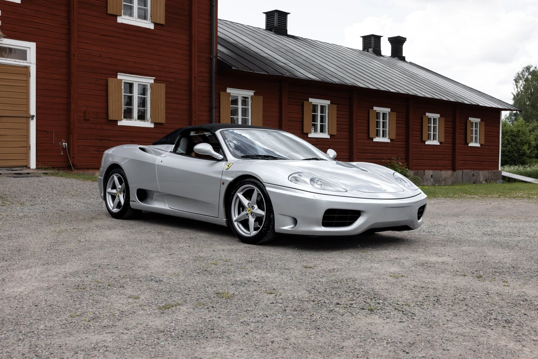2001 Ferrari 360 Spider - Image 9 of 31