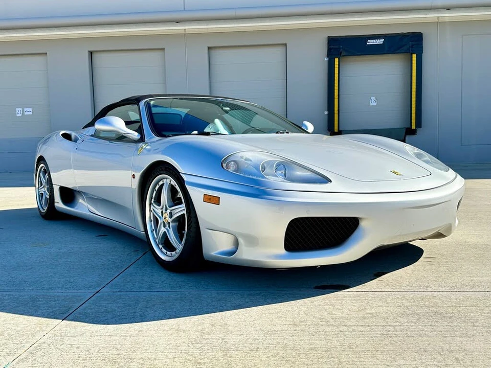 2001 Ferrari 360 Spider - Image 18 of 31