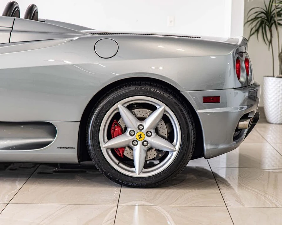 2001 Ferrari 360 Spider - Image 7 of 30
