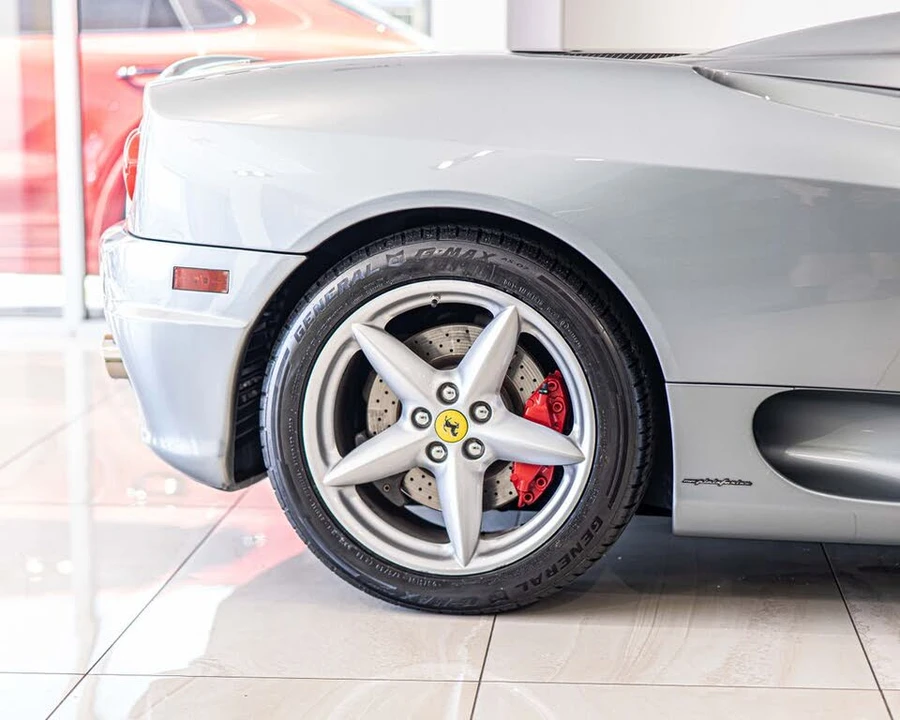 2001 Ferrari 360 Spider - Image 11 of 30