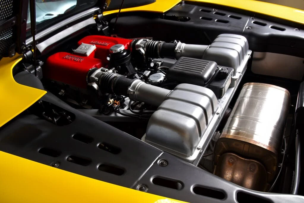 2001 Ferrari 360 Spider - Image 17 of 18