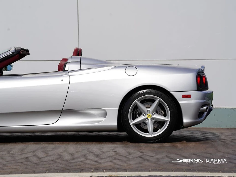 2001 Ferrari 360 Spider - Image 22 of 31
