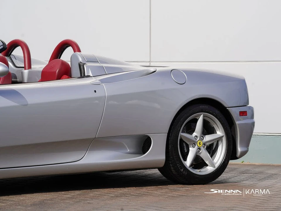 2001 Ferrari 360 Spider - Image 25 of 31