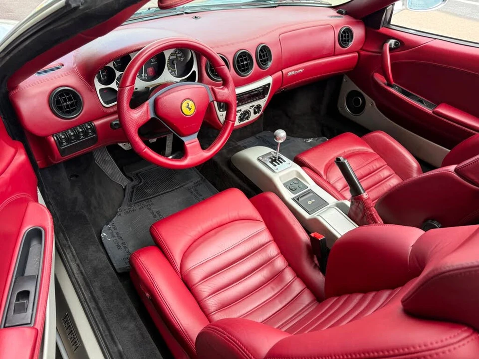 2001 Ferrari 360 Spider - Image 13 of 31