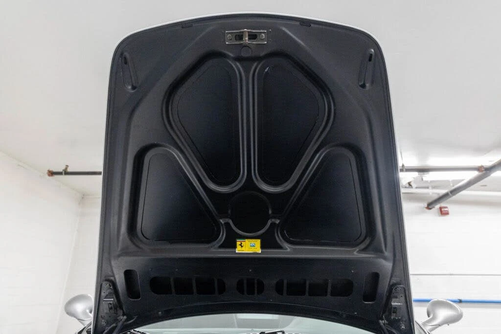 2001 Ferrari 360 Spider - Image 27 of 31
