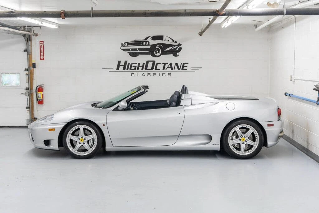 2001 Ferrari 360 Spider - Image 2 of 31
