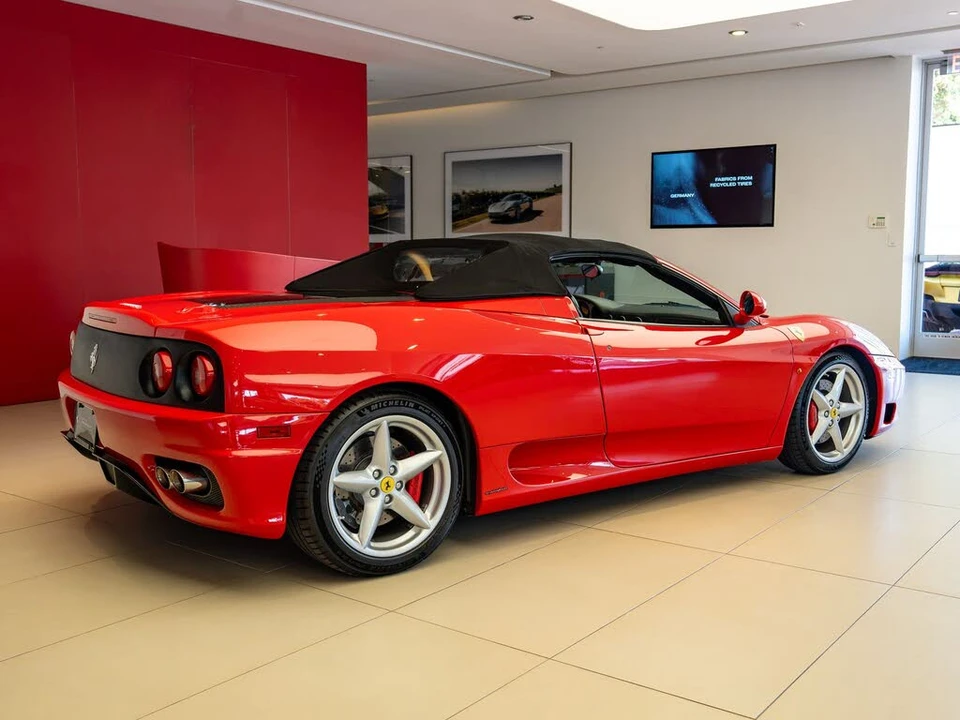 2001 Ferrari 360 Spider - Image 28 of 31