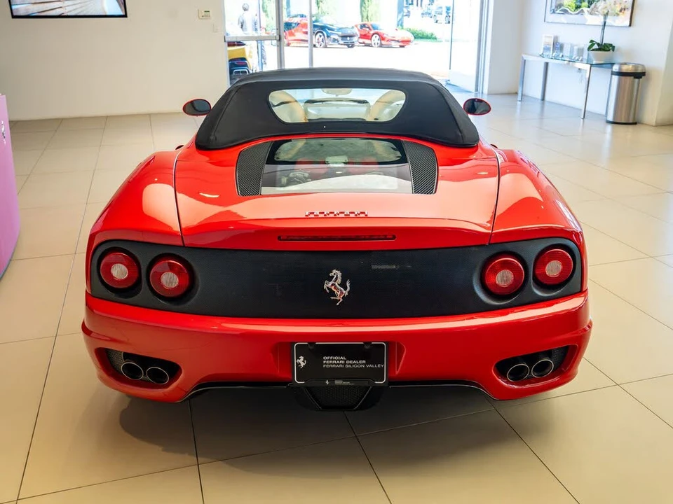 2001 Ferrari 360 Spider - Image 27 of 31