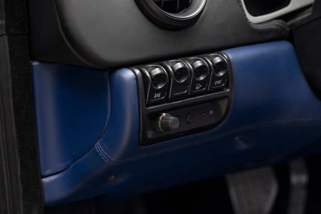 2001 Ferrari 360 Spider - Image 28 of 31