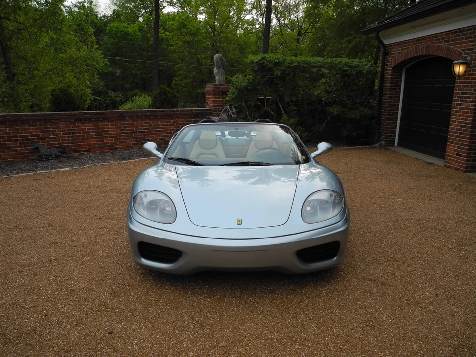 2001 Ferrari 360 Spider - Image 9 of 31