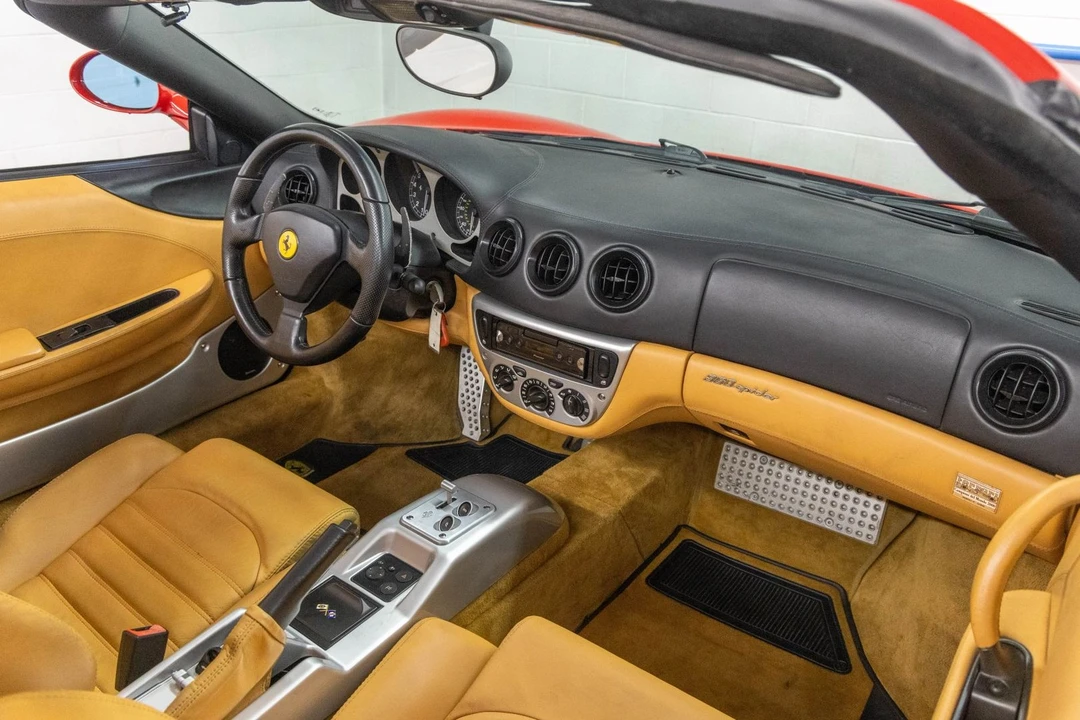 2001 Ferrari 360 Spider - Image 15 of 18
